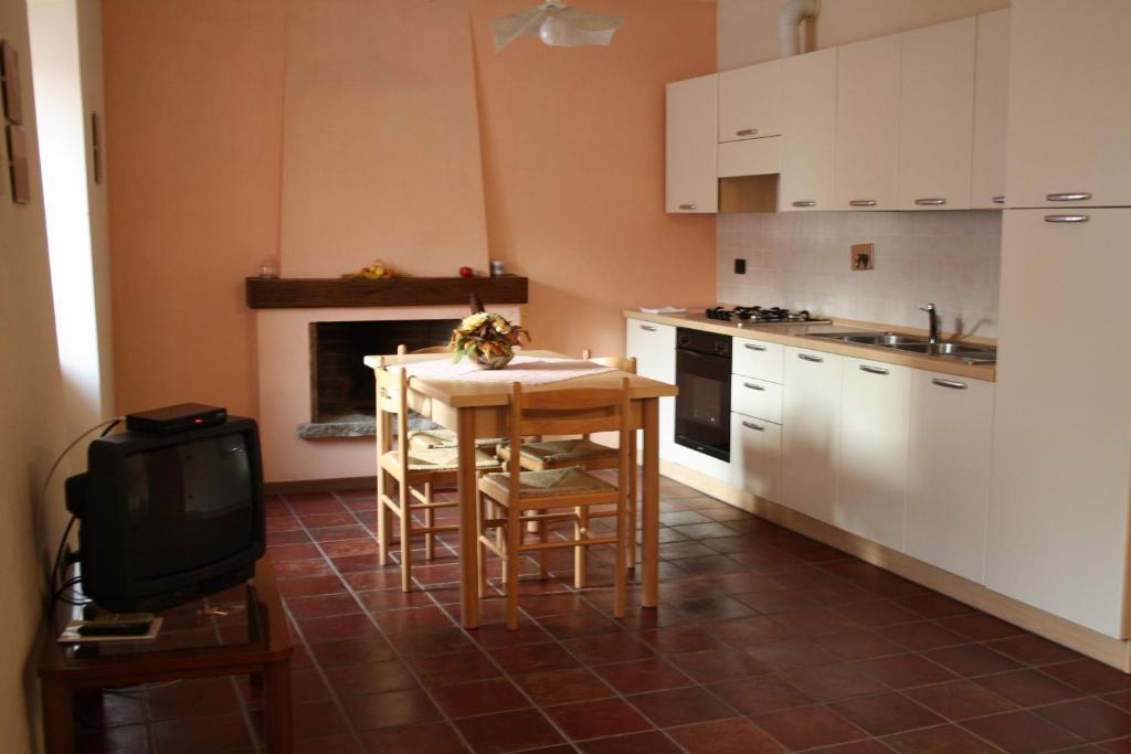 Apartamento Ca Veja Montà Habitación foto