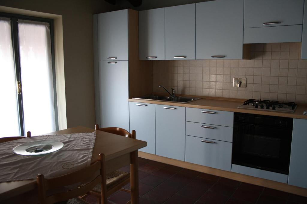 Apartamento Ca Veja Montà Habitación foto